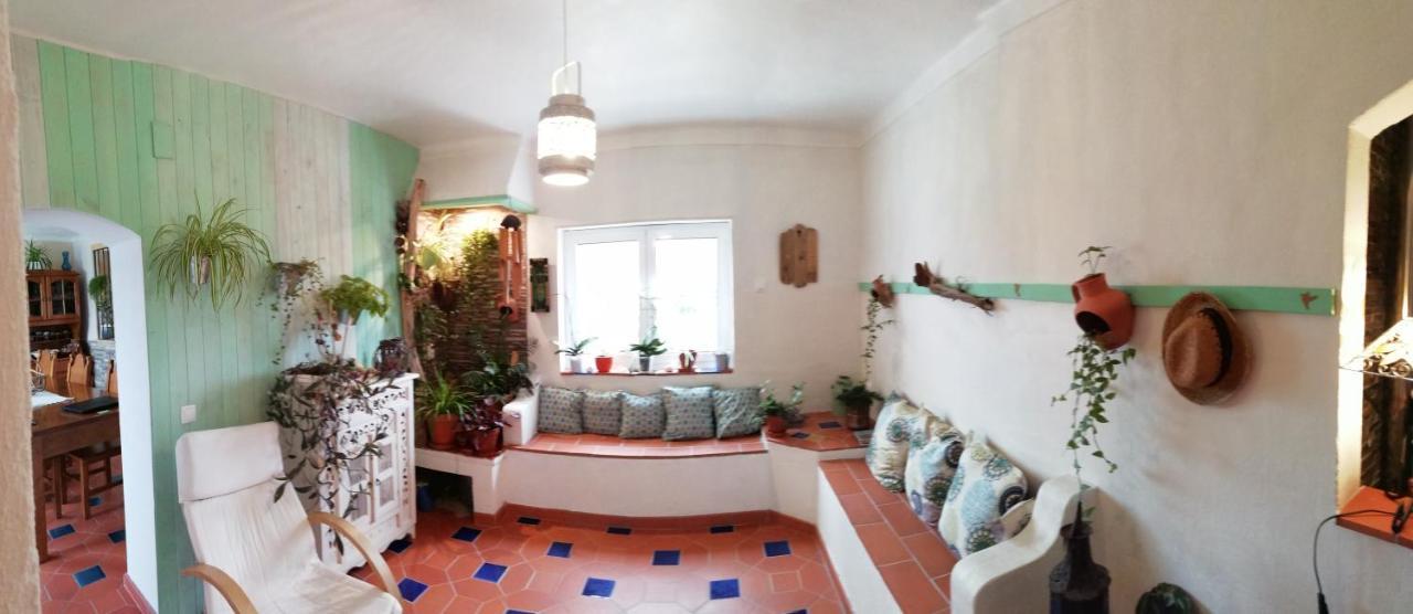 Casinha D'Alice Et Serge Cela Velha Bagian luar foto